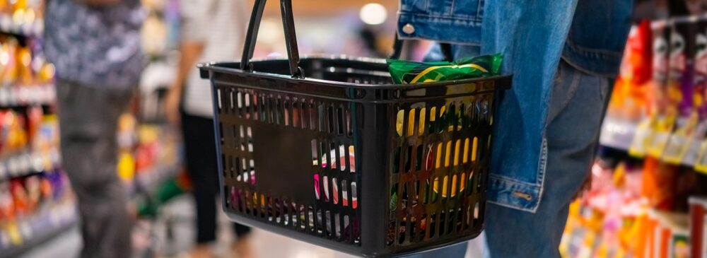 Ministro da Fazenda diz que reforma tributária reduzirá preço da carne para ricos e justifica alta de tributos